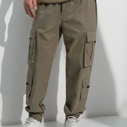 HIGHLANDER Men Relaxed Fit Mid-Rise Cargos Trousers-picture-33