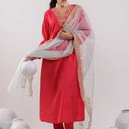 Yufta Embroidered Regular Thread Work Kurta with Trouser & Dupatta-picture-31