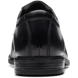 Clarks Men's Howard Apron Black Derby Shoes image 5