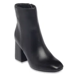 Monrow Women's Black Casual Booties image 3
