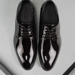 Mochi Men's Maroon Derby Shoes image 1