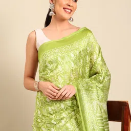 SHANVIKA Batik Printed Saree image 2