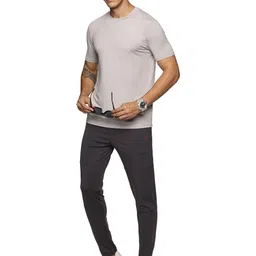 DOMIN8 Men Solid Round Neck T-Shirt image 5