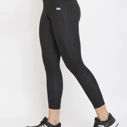 Clovia Black Slim Fit Tights image 3