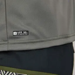 Olaian by Decathlon Khaki Brown Skinny Fit Printed Sports T-Shirt image 3