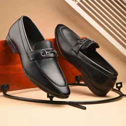 Carlo Romano Men's Black Formal Loafers image 1