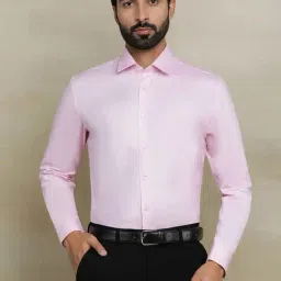JadeBlue Pink Cotton Regular Fit Solid Shirt-image-29