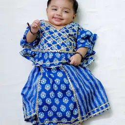 BownBee Pure Cotton Half Sleeves Floral Printed & Lace Embellished Lehenga Choli Set - Indigo-image-37