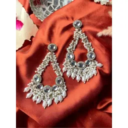 ISHKAARA Chandbali Kundan and Pearl Beads Earrings image 2