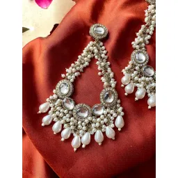 ISHKAARA Chandbali Kundan and Pearl Beads Earrings image 3