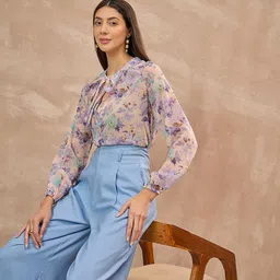 all about you Floral Printed Tie-Up Neck Top image 2