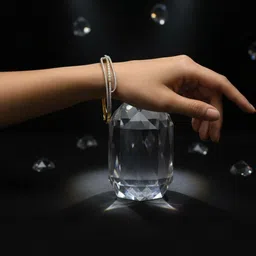 Anouk Women Brass Gold-Plated Bangle-Style Bracelet image 5