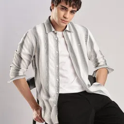 Calvin Klein Jeans Men Slim Fit Opaque Striped Casual Shirt-picture-24