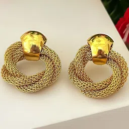 Zeviel Circular Studs Earrings image 5