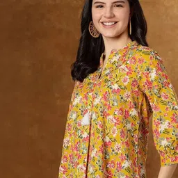 Pari A1 Floral Printed Mandarin Collar A-line Top With Tie-Up Detail image 5