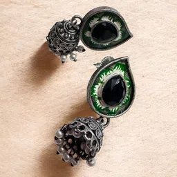 Sangria German Silver-Plated Stone-Studded & Beaded Jewellery Set image 5