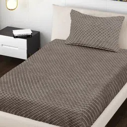 Myntra Elegant Homes Taupe Checked 300 TC Woollen Single Bedsheet Set 2.25m x 1.50m-image-6