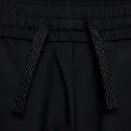 Nike Multi Older Kids' Dri-FIT Training Shorts image 4