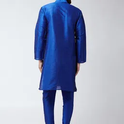 SOJANYA Men Navy Blue Solid Kurta with Churidar image 4