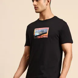 United Colors of Benetton Graphic Printed Pure Cotton Regular Fit T-shirt image 5
