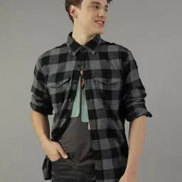 American Eagle Outfitters Grey Cotton Regular Fit Checks Shirt-image-94