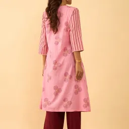 Taneira Dark Pink Cotton Regular Fit Geometric Kurta image 2