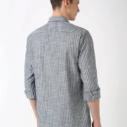 Peter England Grey Cotton Slim Fit Striped Shirt image 2