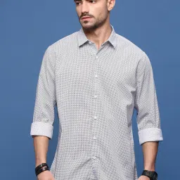 showoffff Showoff White Cotton Slim Fit Printed Shirt image 2