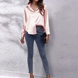 Oh Rare Women V-Neck Pockets T-shirt image 5