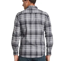 METTLE Grey Regular Fit Checks Shirt image 2