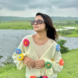 Sugercandy Women Floral V-Neck Woollen Cardigan-image-90