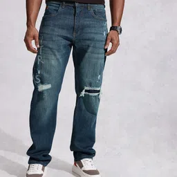 WROGN Men Anti Fit Mildly Distressed Light Fade Printed Jeans image 4