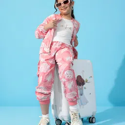 arias by lara dutta Arias Cotton Popcorn Knit Bomber Jacket & Jogger Set With Sleeveless T-Shirt - Pink & White-picture-11