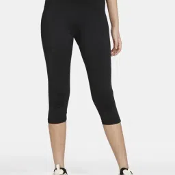Zelocity by Zivame Black Skinny Fit Capris-image-29