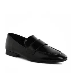 London Rag Women's Black Casual Loafers image 2