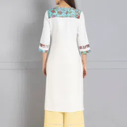 SHAYE White Cotton Embellished Kurta image 2