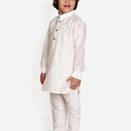 Pehanaava Boys Mandarin Collar Kurta with Pyjamas & Waistcoat image 3