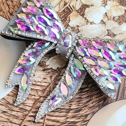 DIVASTRI Women Embellished Alligator Hair Clip-image-9