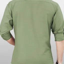 VeBNoR Men Thread Work Kurta image 4