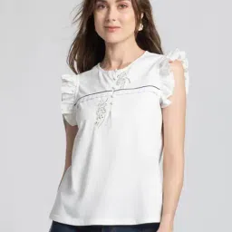 SHAYE White Round Neck Embroidered Short Sleeves Casual Top For Women-image-9