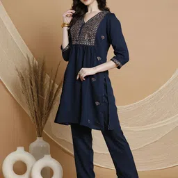 Nayam By Lakshita Women Ethnic Motifs Embroidered Regular Sequinned Kurta with Trousers image 2