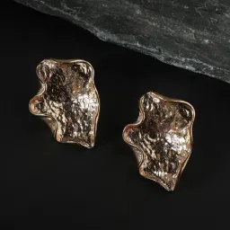 Sohi Women's Metallic Wave Stud Earrings  Champayne Gold-image-25