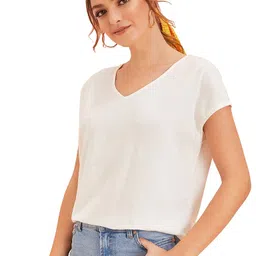 fabricorn Plain Stylish Maroon V-Neck Cotton Tshirt for Women (Maroon) image 4