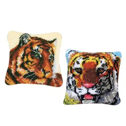 MERISHOPP® 2 Set Tiger Latch Hook Kits for DIY Pillow Cover Sofa Cushion Cover 43x43cm |Crafts | Needlecrafts & Yarn | Rug Making | Latch Hooking image 2