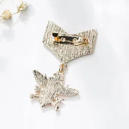 Retro Mens Gold Brooch Pins Arrowhead Lapel Pin Shield Army Badge Decoration image 3