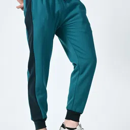 BAESD Men Pack Of 2 Colourblocked Relaxed-Fit Joggers image 3