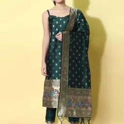 VredeVogel Green Woven Pattern Kurta Pant Set With Dupatta-picture-49