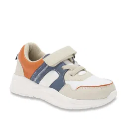 Pantaloons Junior Kids White Casual Sneakers image 2