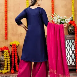 Aarika Girls Navy Printed Kurti image 2