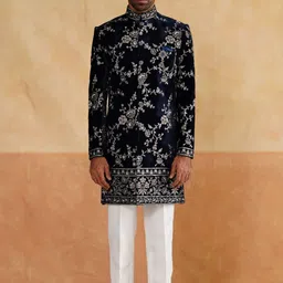 Denis Parkar Men Thread and Sequins Embroidered Mandarin Collar Velvet Sherwani Set-picture-50